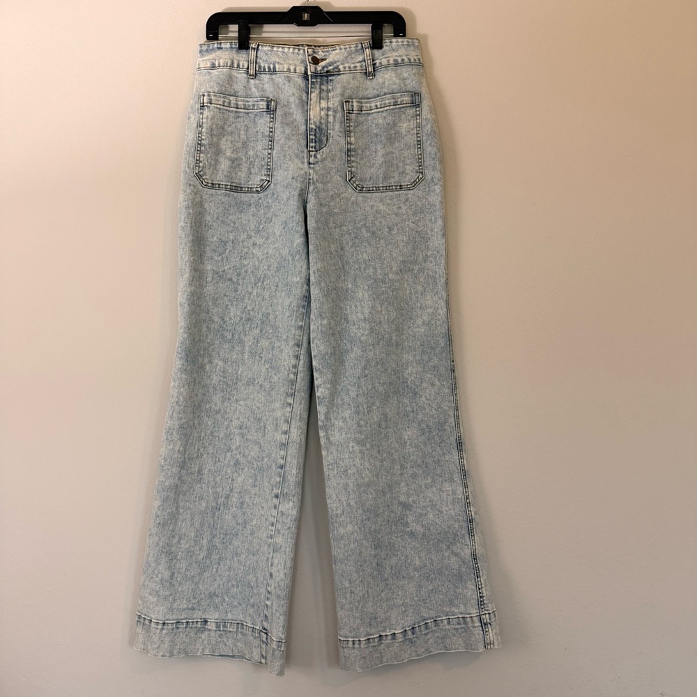 Petal & Pup Nico Patch Pocket High Waist Wide Leg Light Wash Jeans Size 10
